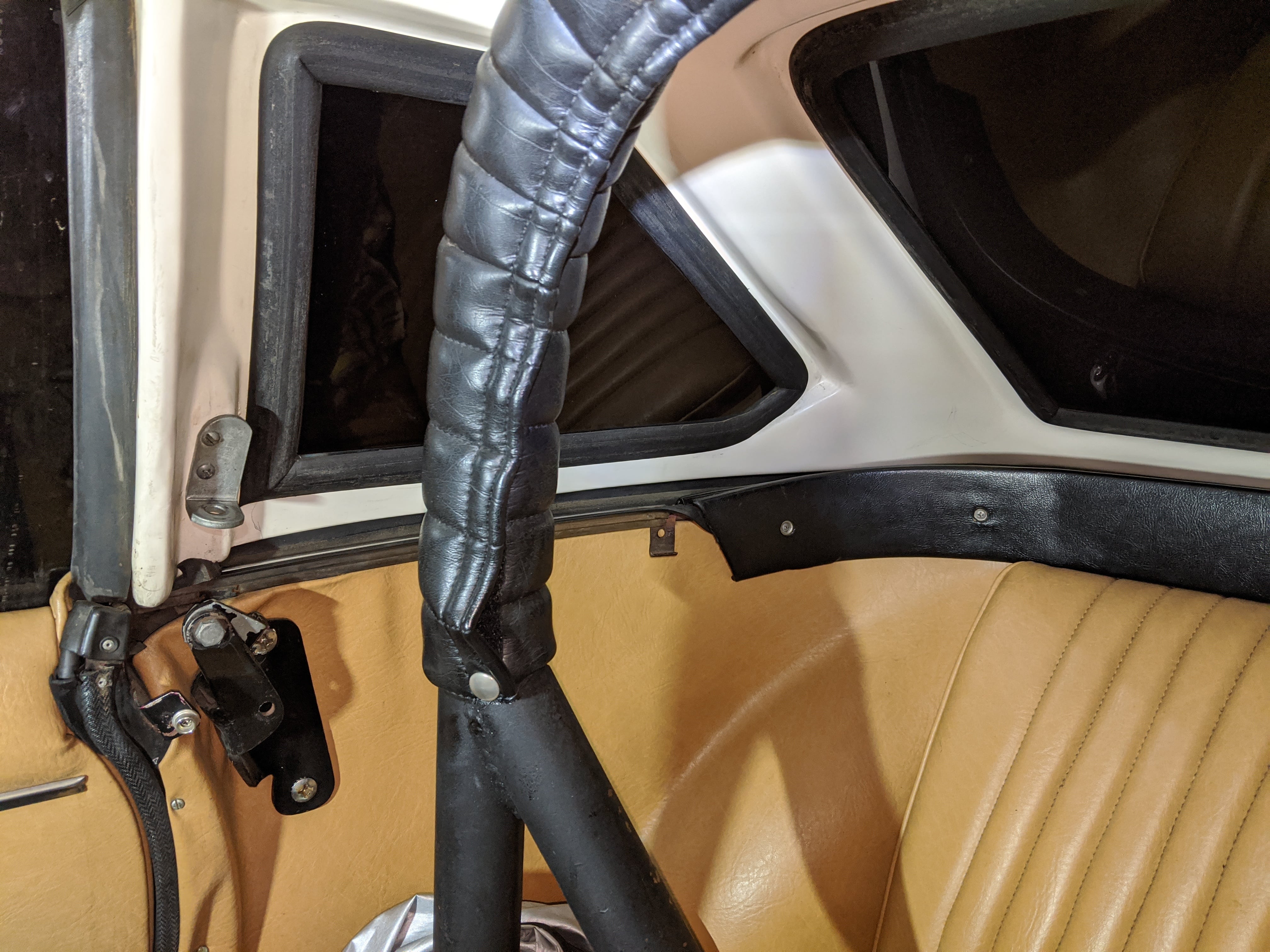 Insde with the hard top on