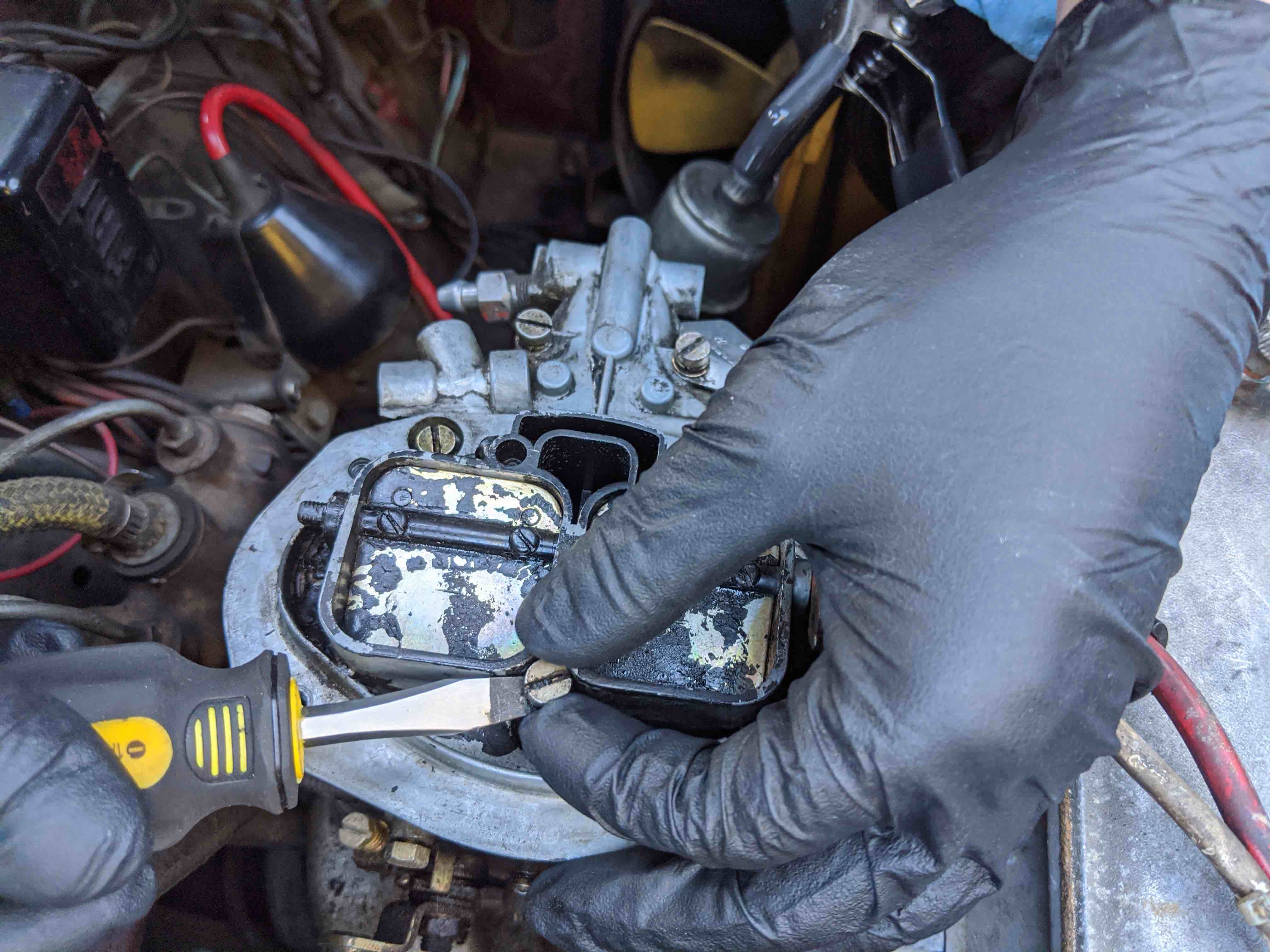 Removing the carb