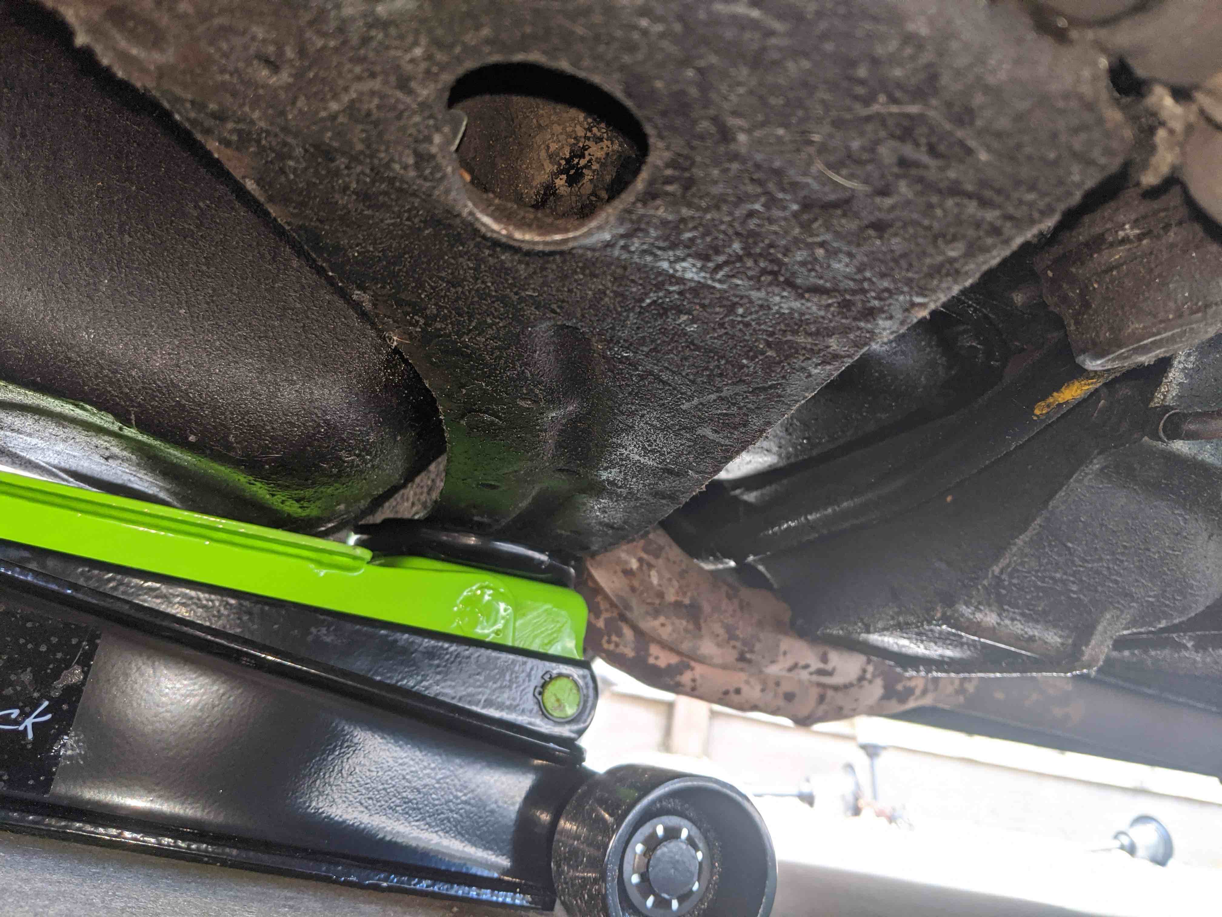 Floor jack placement