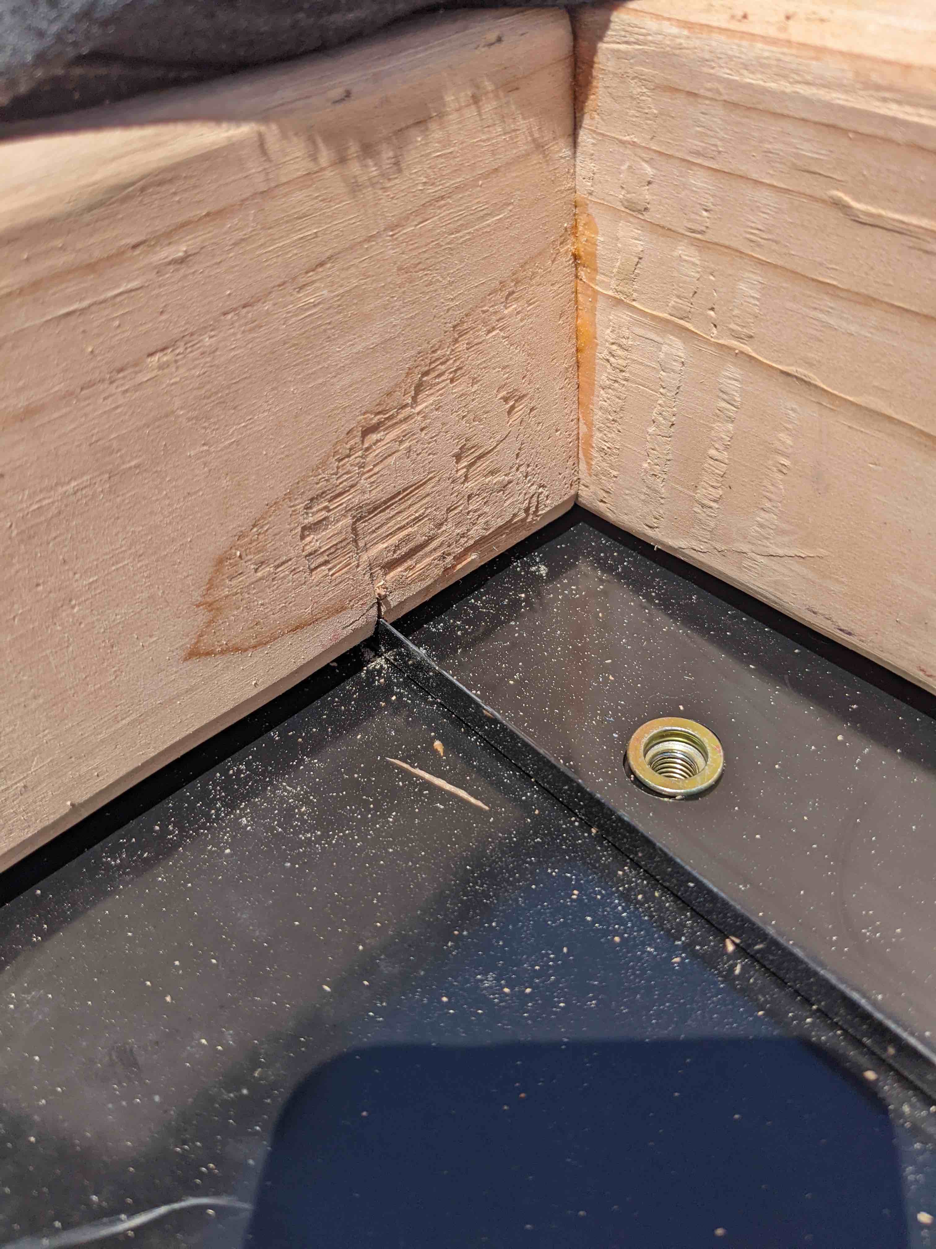 Slit cut on drawer base